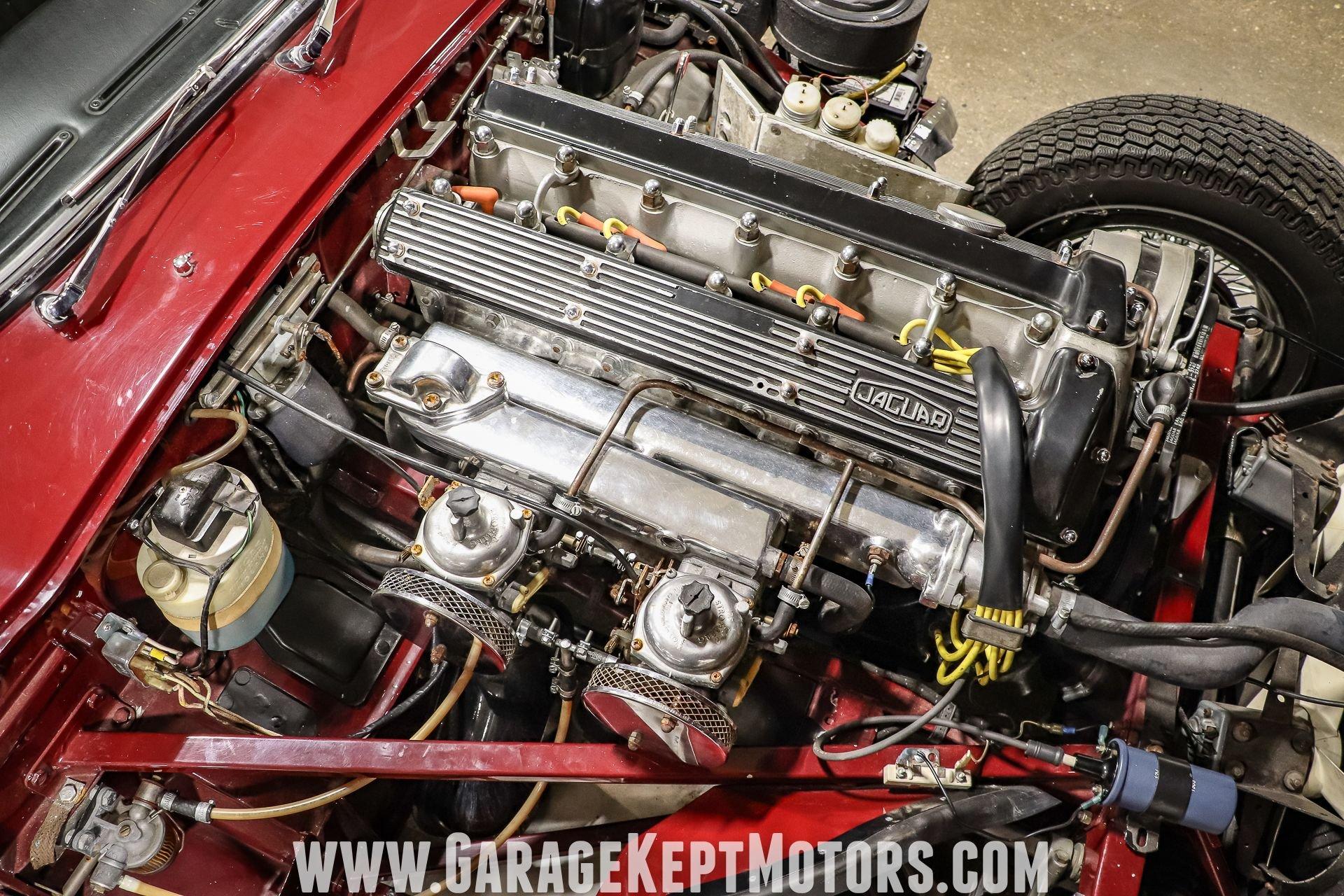 1971 Jaguar E-Type SII Coupe 118