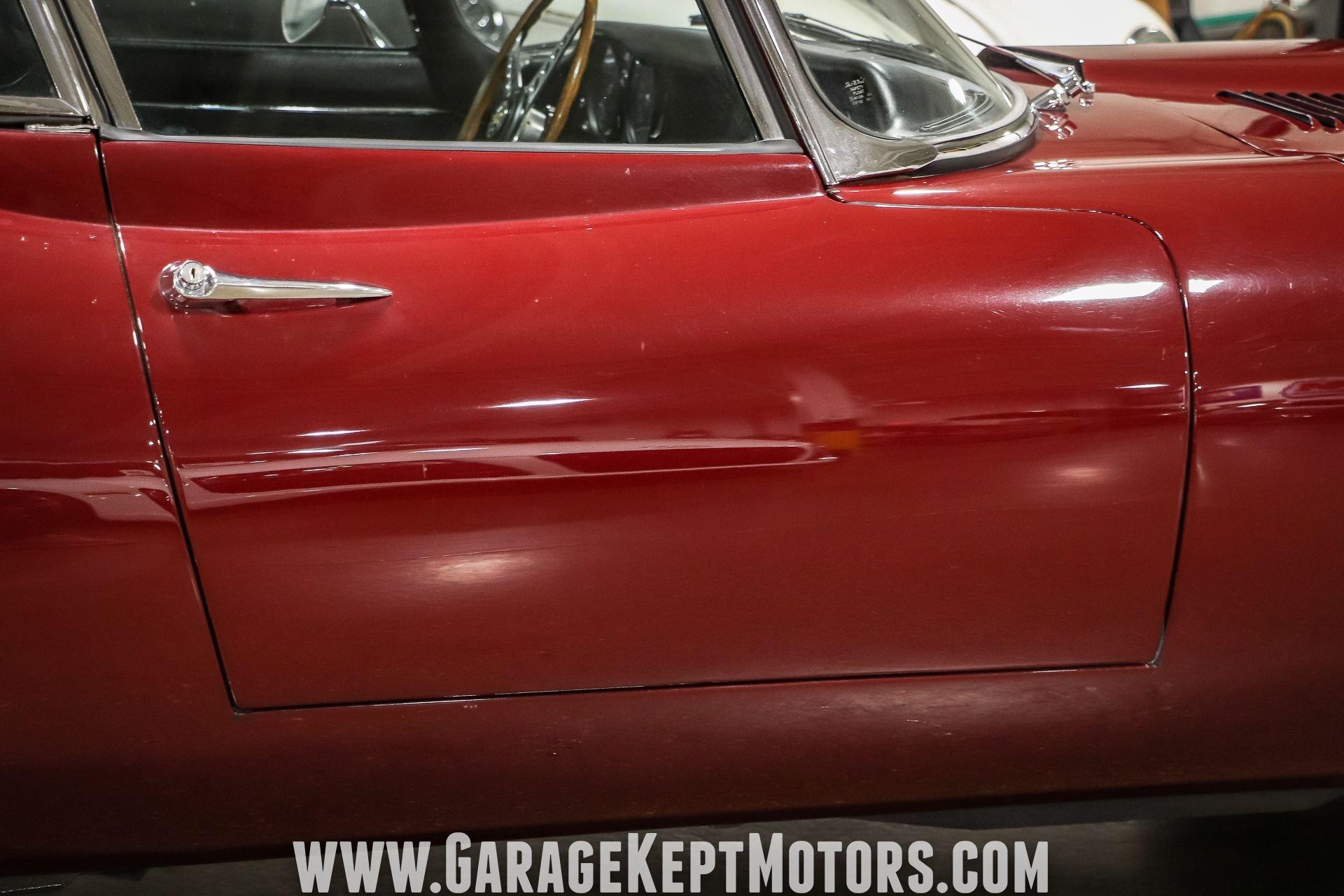 1971 Jaguar E-Type SII Coupe 55