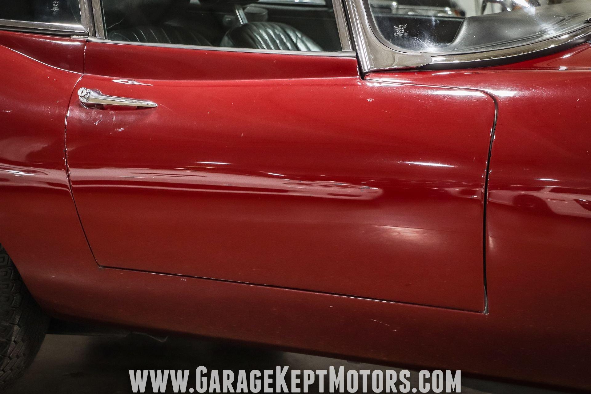 1971 Jaguar E-Type SII Coupe 56