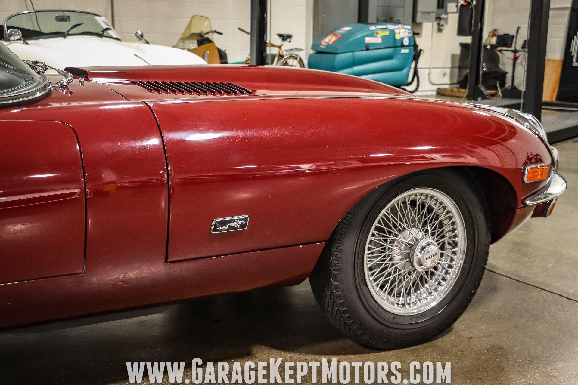 1971 Jaguar E-Type SII Coupe 57