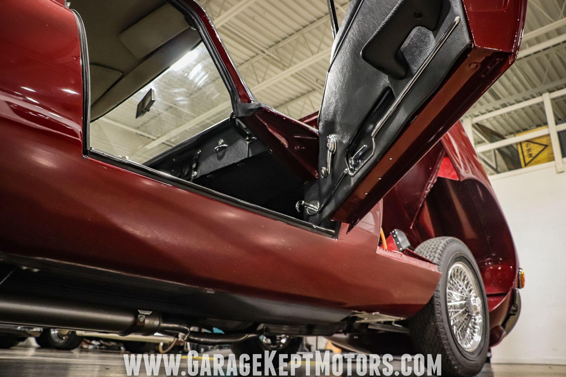 1971 Jaguar E-Type SII Coupe 66