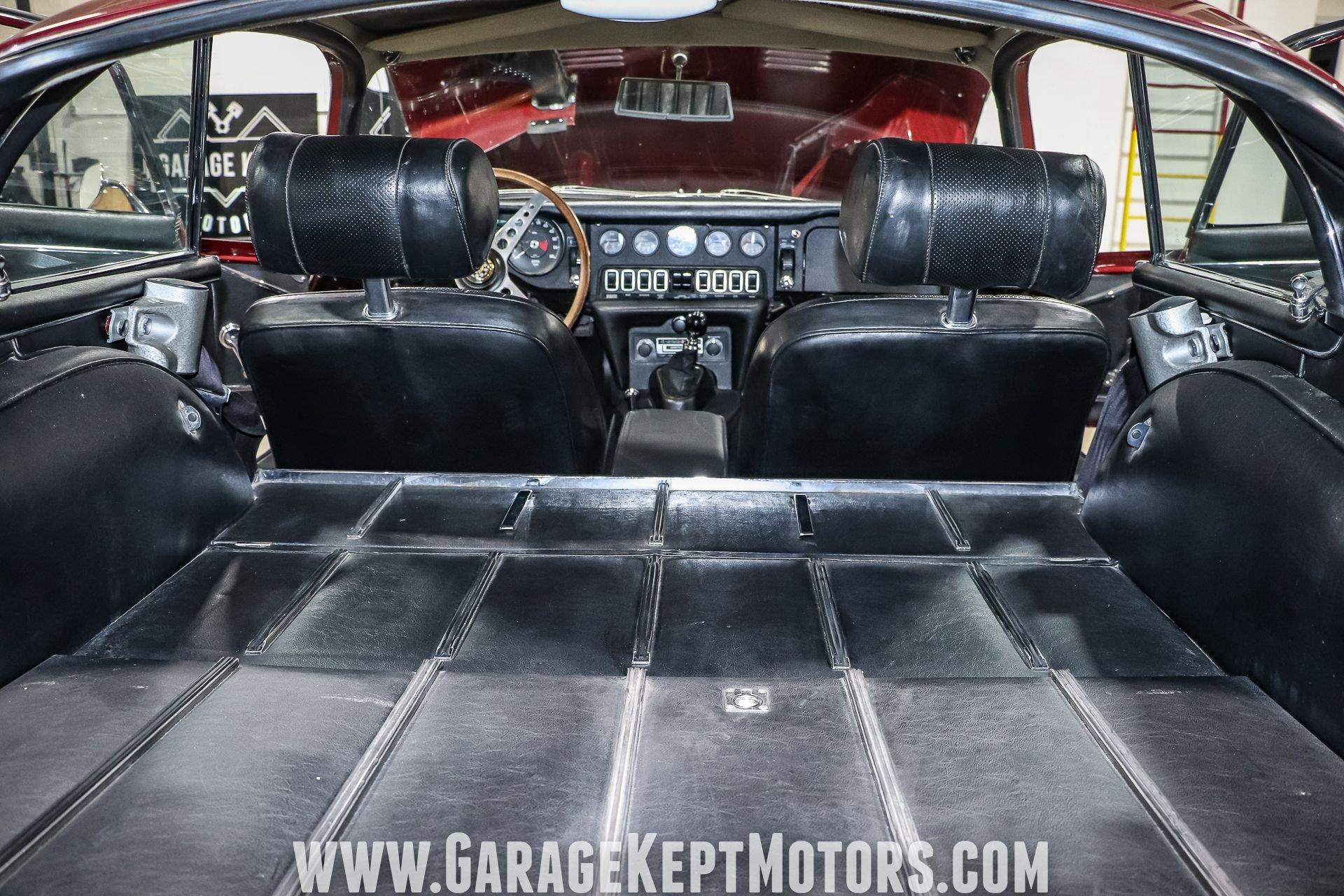 1971 Jaguar E-Type SII Coupe 76