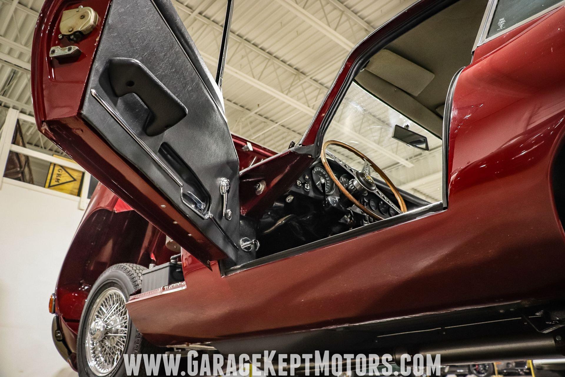 1971 Jaguar E-Type SII Coupe 80
