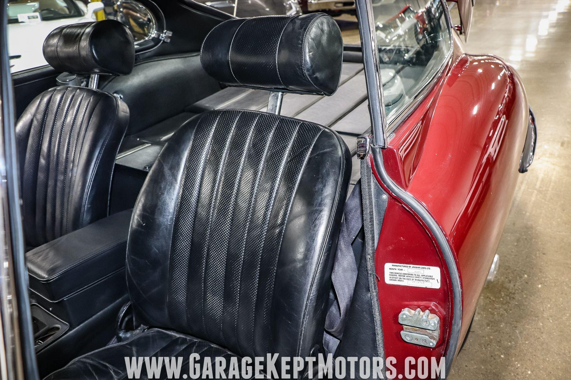 1971 Jaguar E-Type SII Coupe 82
