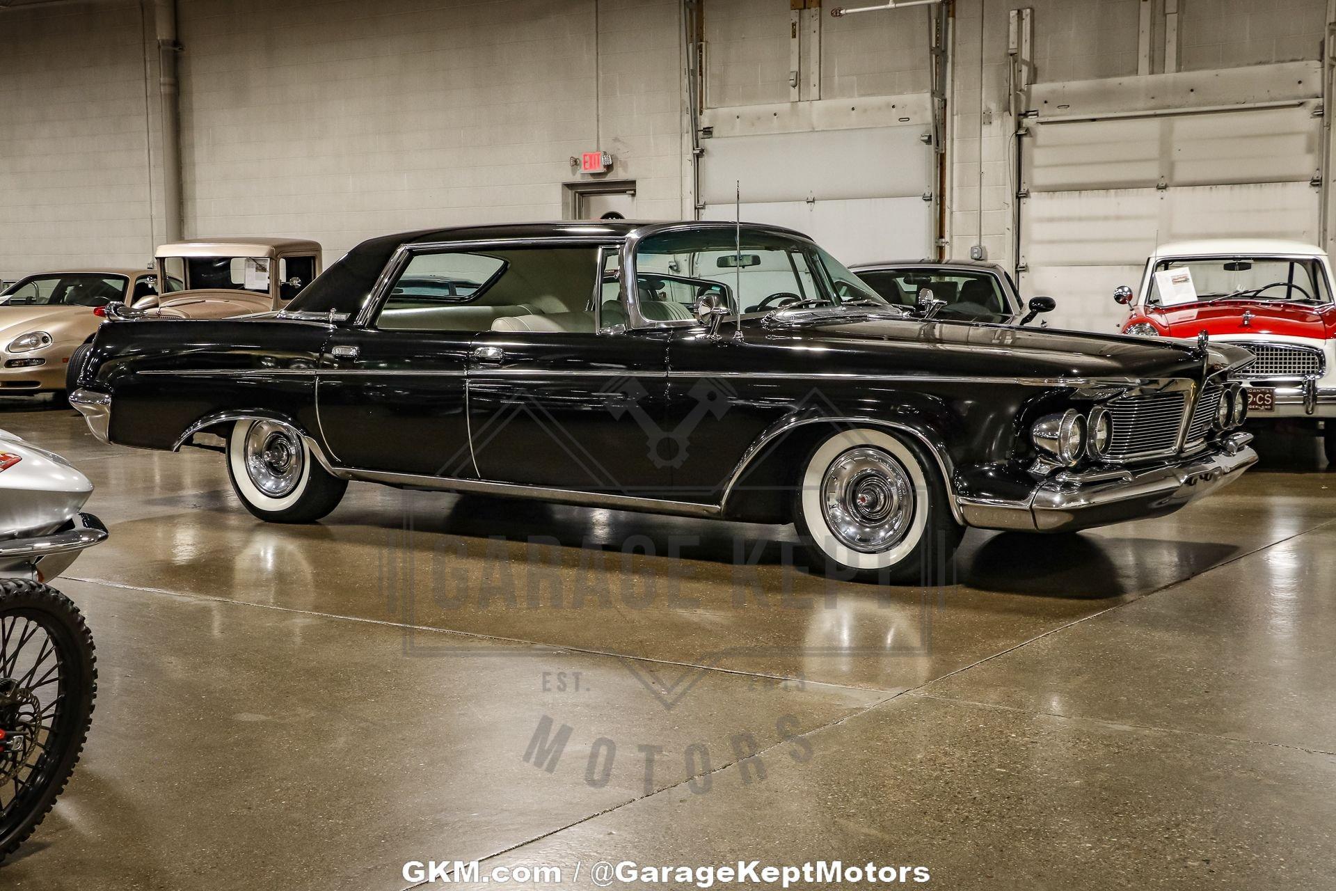 1962 Imperial Lebaron Southampton 18