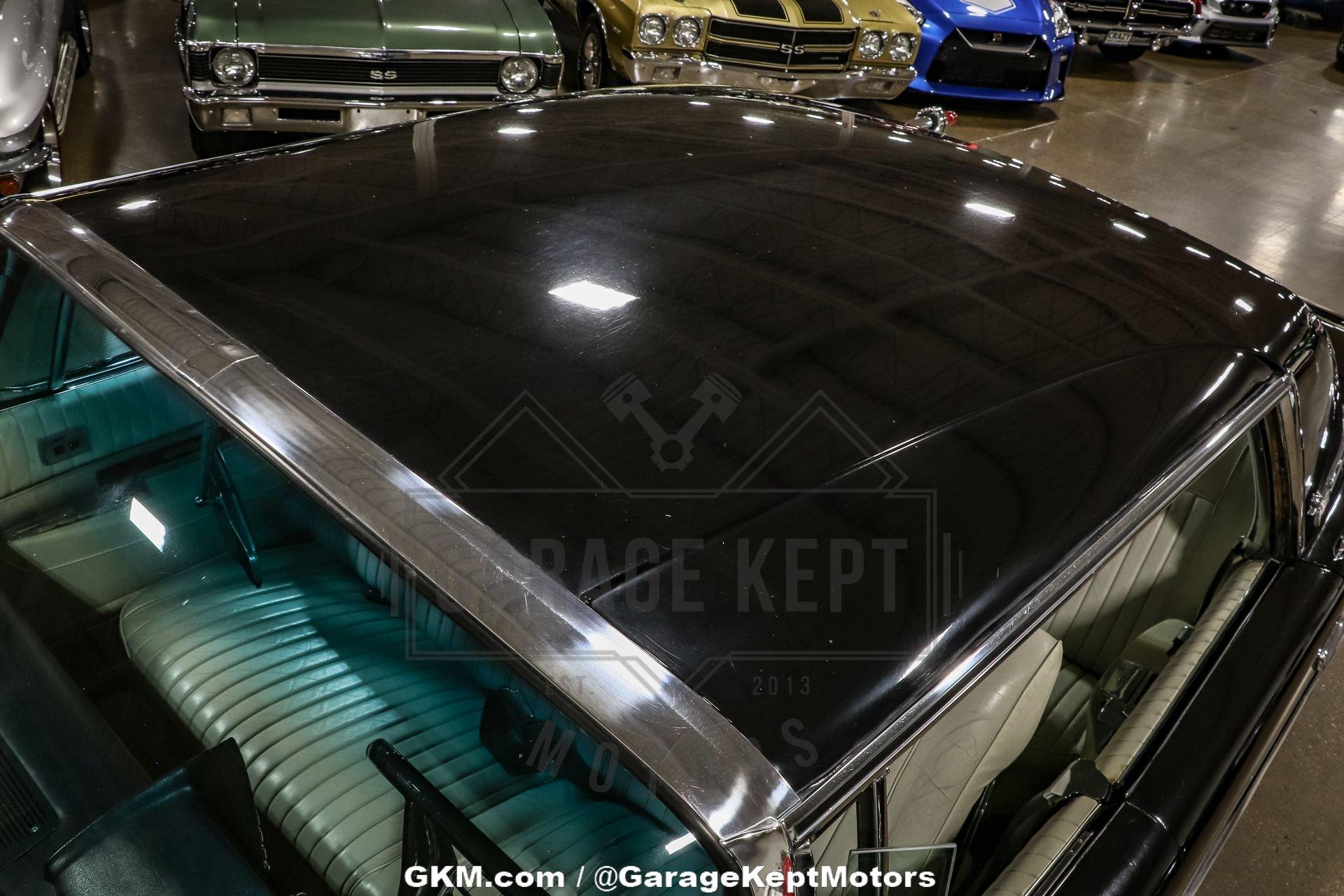 1962 Imperial Lebaron Southampton 33