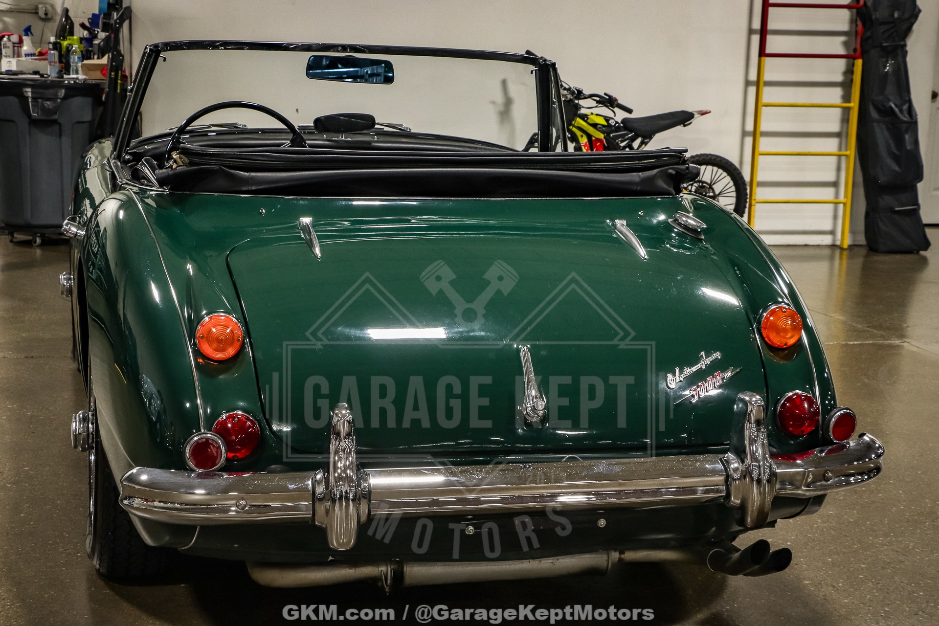 1967 Austin-Healey 3000 33