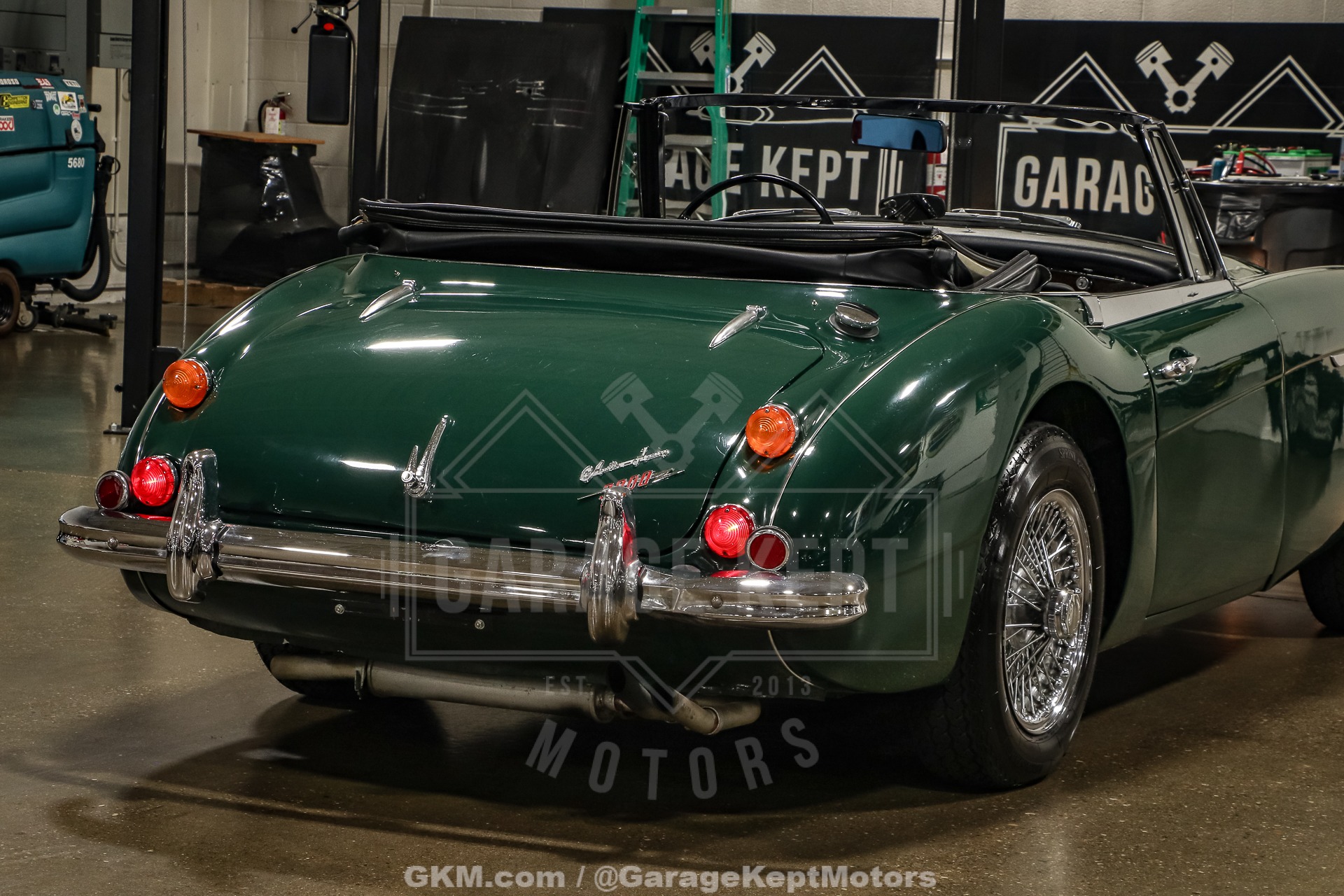 1967 Austin-Healey 3000 37
