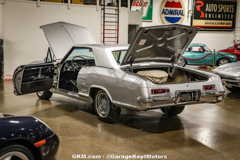 1964 Buick Riviera 21