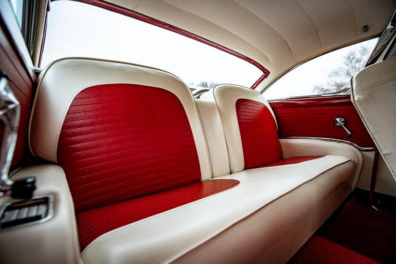 1955 Ford Fairlane Crown Victoria 10