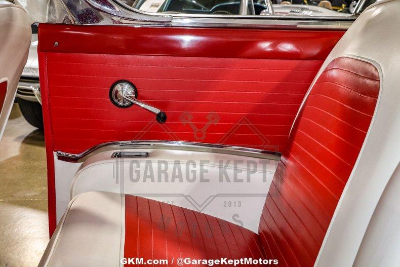 1955 Ford Fairlane Crown Victoria 112