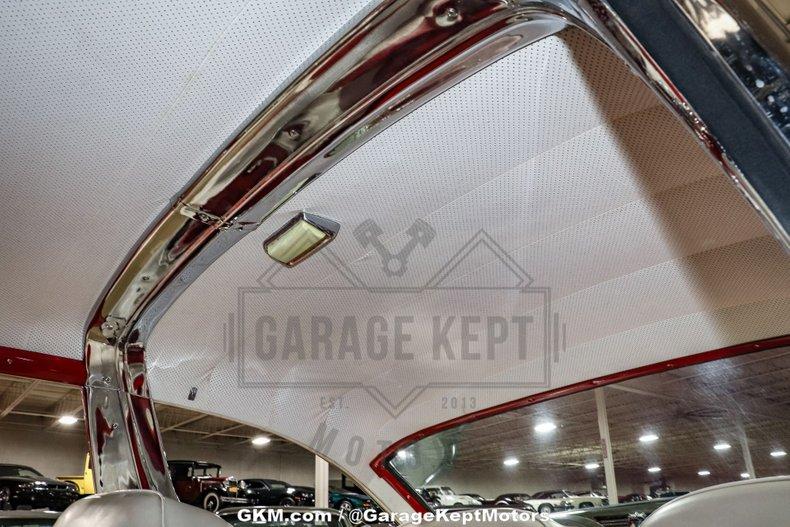1955 Ford Fairlane Crown Victoria 132