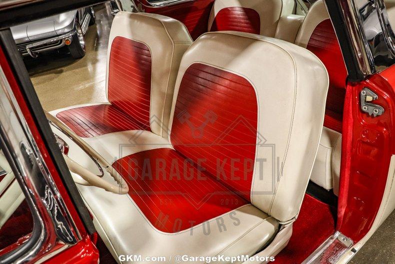1955 Ford Fairlane Crown Victoria 133