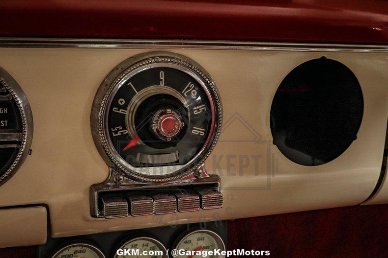 1955 Ford Fairlane Crown Victoria 142