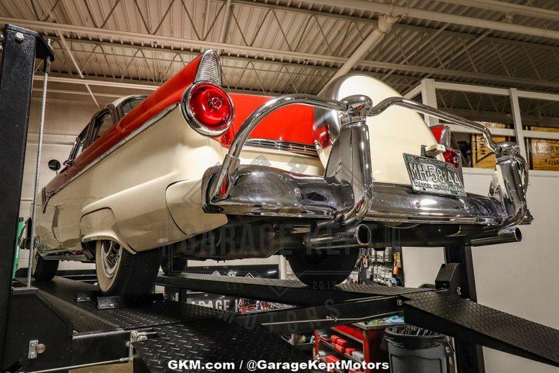 1955 Ford Fairlane Crown Victoria 165