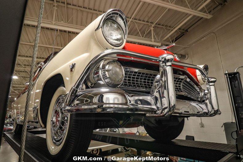1955 Ford Fairlane Crown Victoria 172