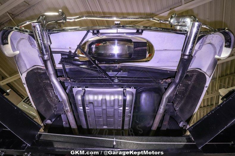 1955 Ford Fairlane Crown Victoria 185