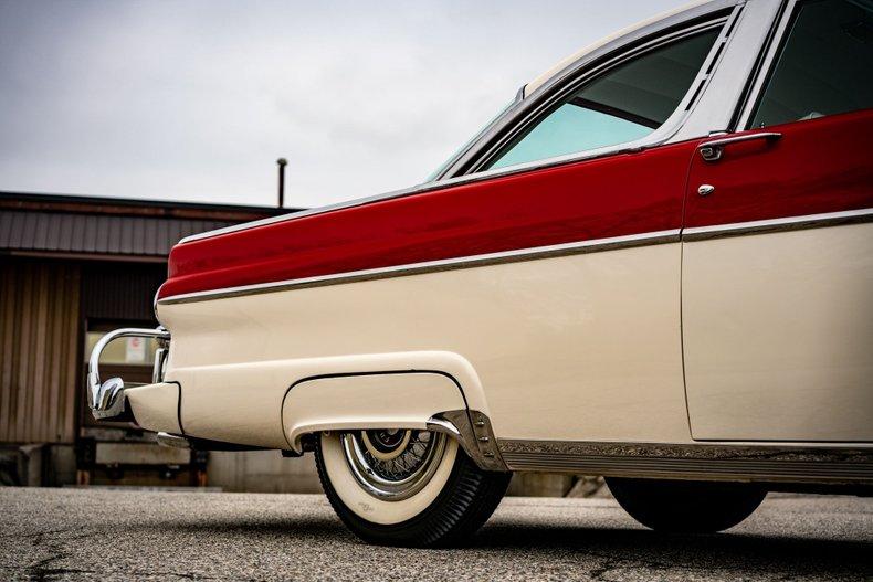 1955 Ford Fairlane Crown Victoria 19