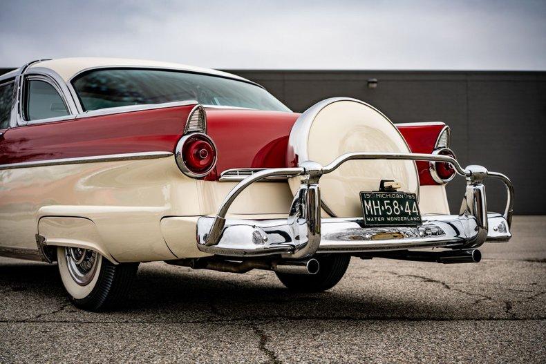 1955 Ford Fairlane Crown Victoria 20