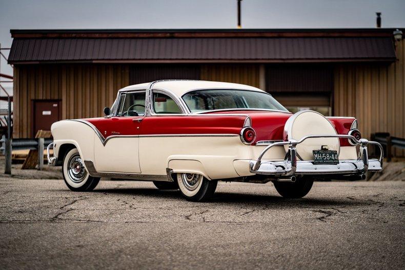 1955 Ford Fairlane Crown Victoria 21