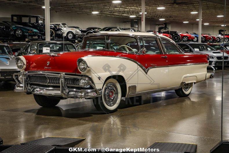1955 Ford Fairlane Crown Victoria 28