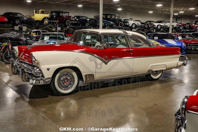 1955 Ford Fairlane Crown Victoria 29