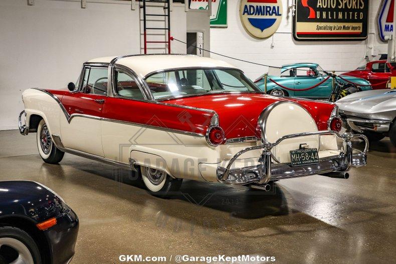 1955 Ford Fairlane Crown Victoria 32