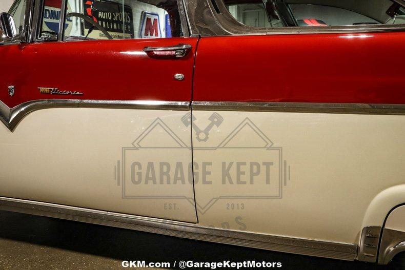 1955 Ford Fairlane Crown Victoria 61