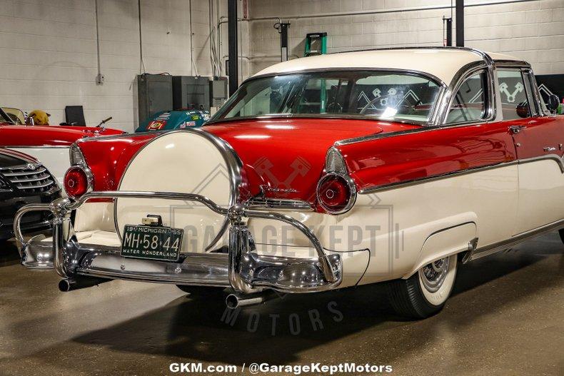 1955 Ford Fairlane Crown Victoria 74