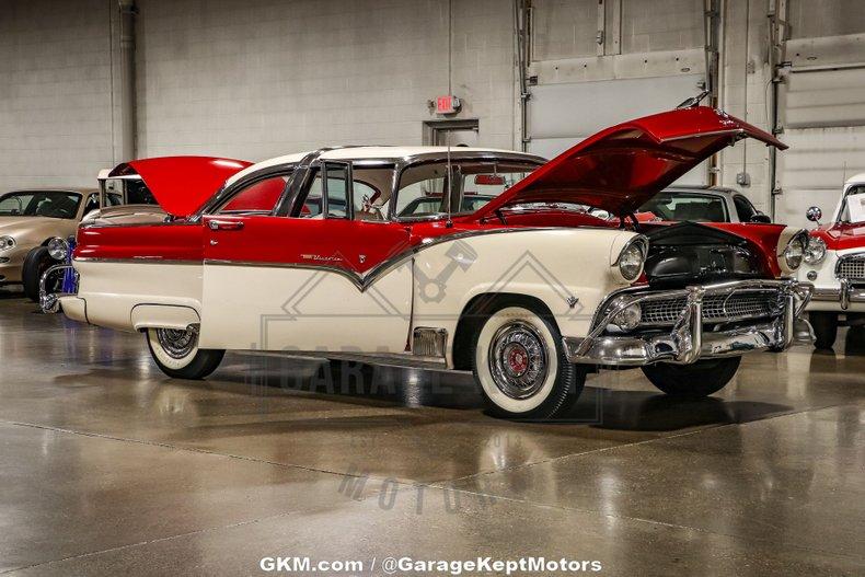 1955 Ford Fairlane Crown Victoria 88