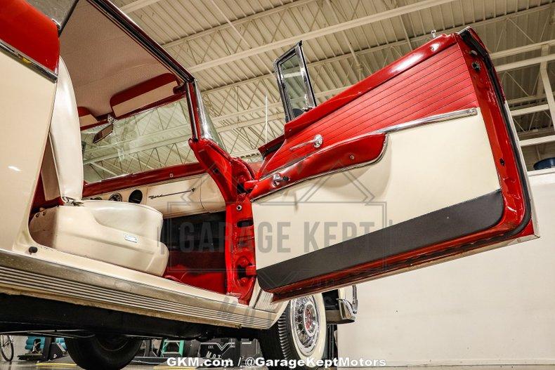1955 Ford Fairlane Crown Victoria 94