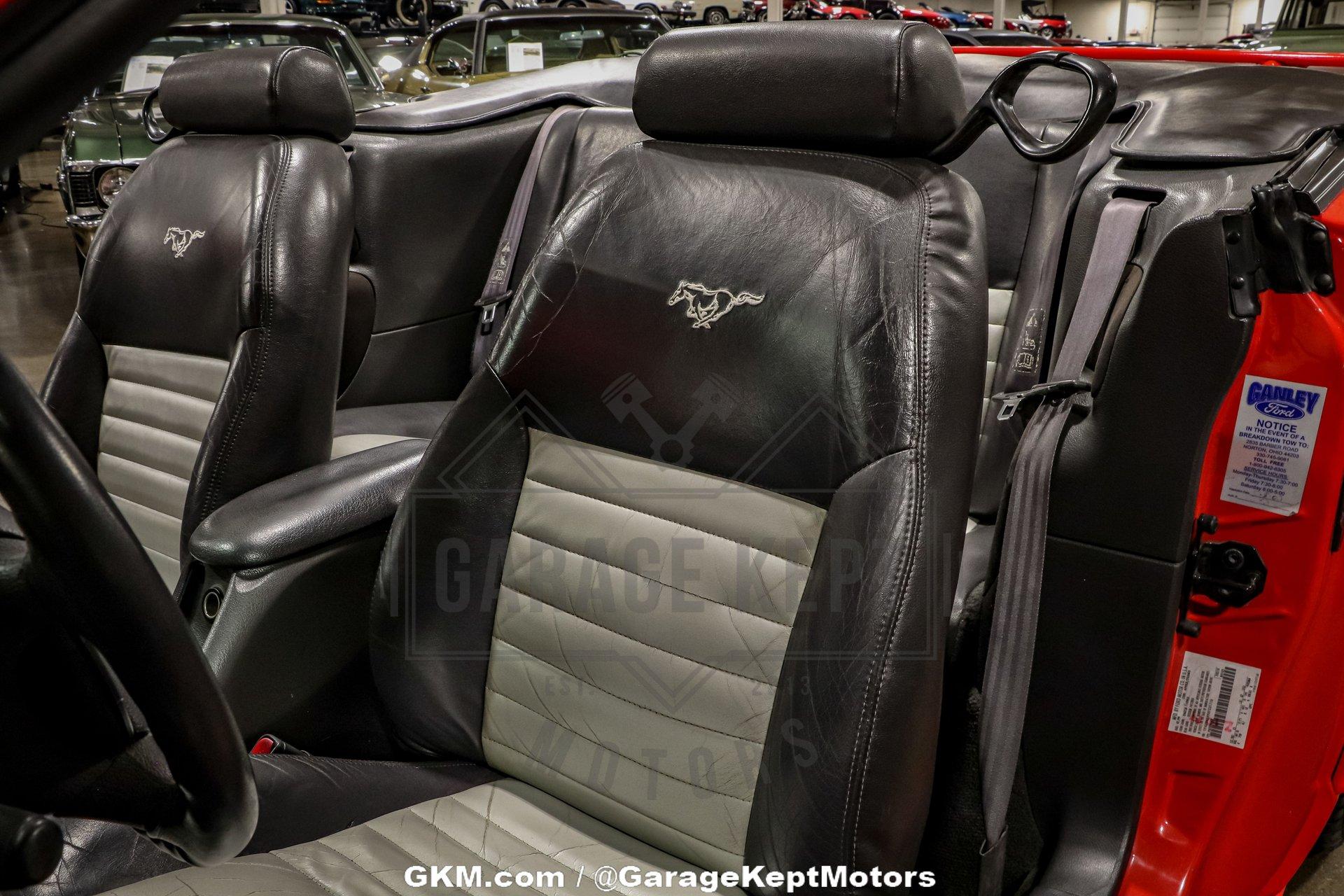 1999 Ford Mustang 109
