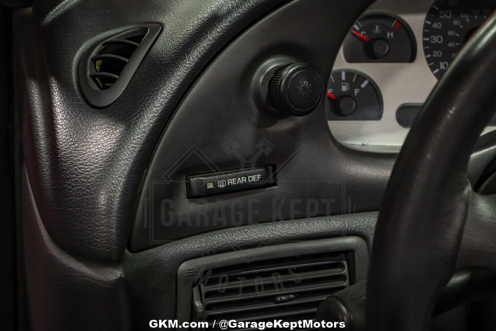 1999 Ford Mustang 112