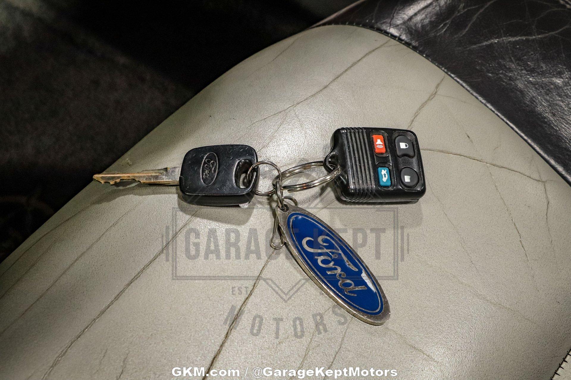 1999 Ford Mustang 122