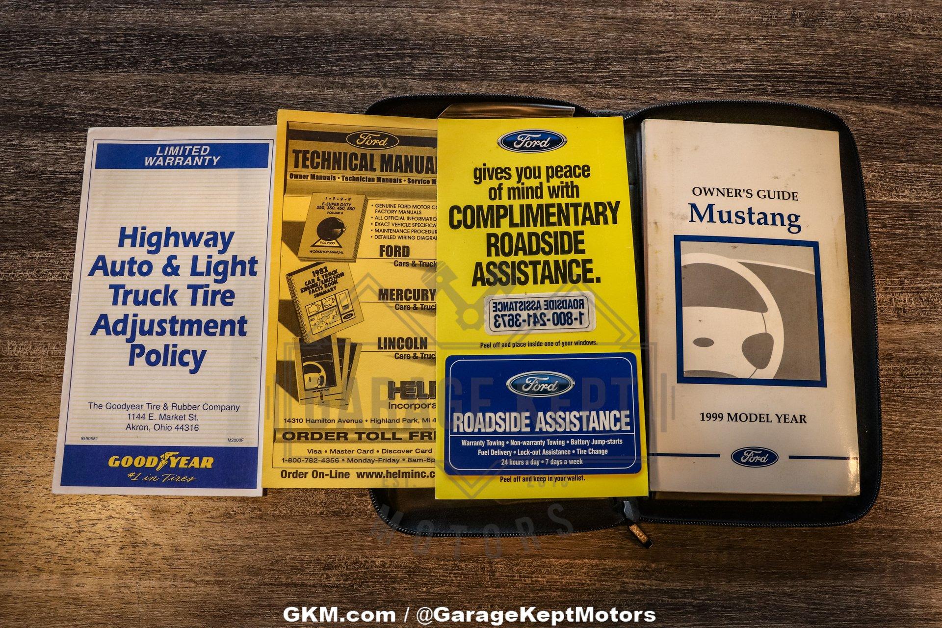 1999 Ford Mustang 171