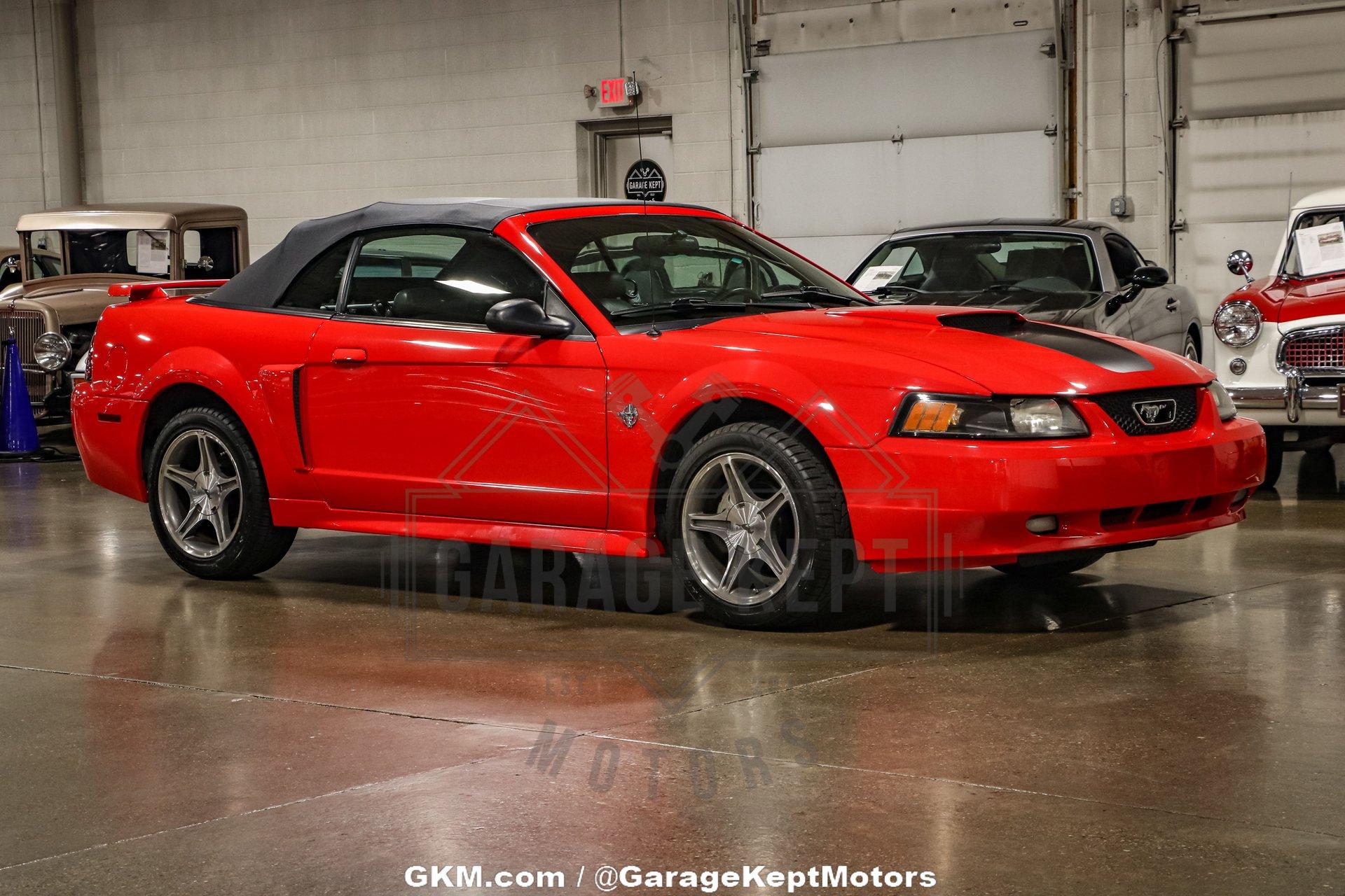1999 Ford Mustang 3