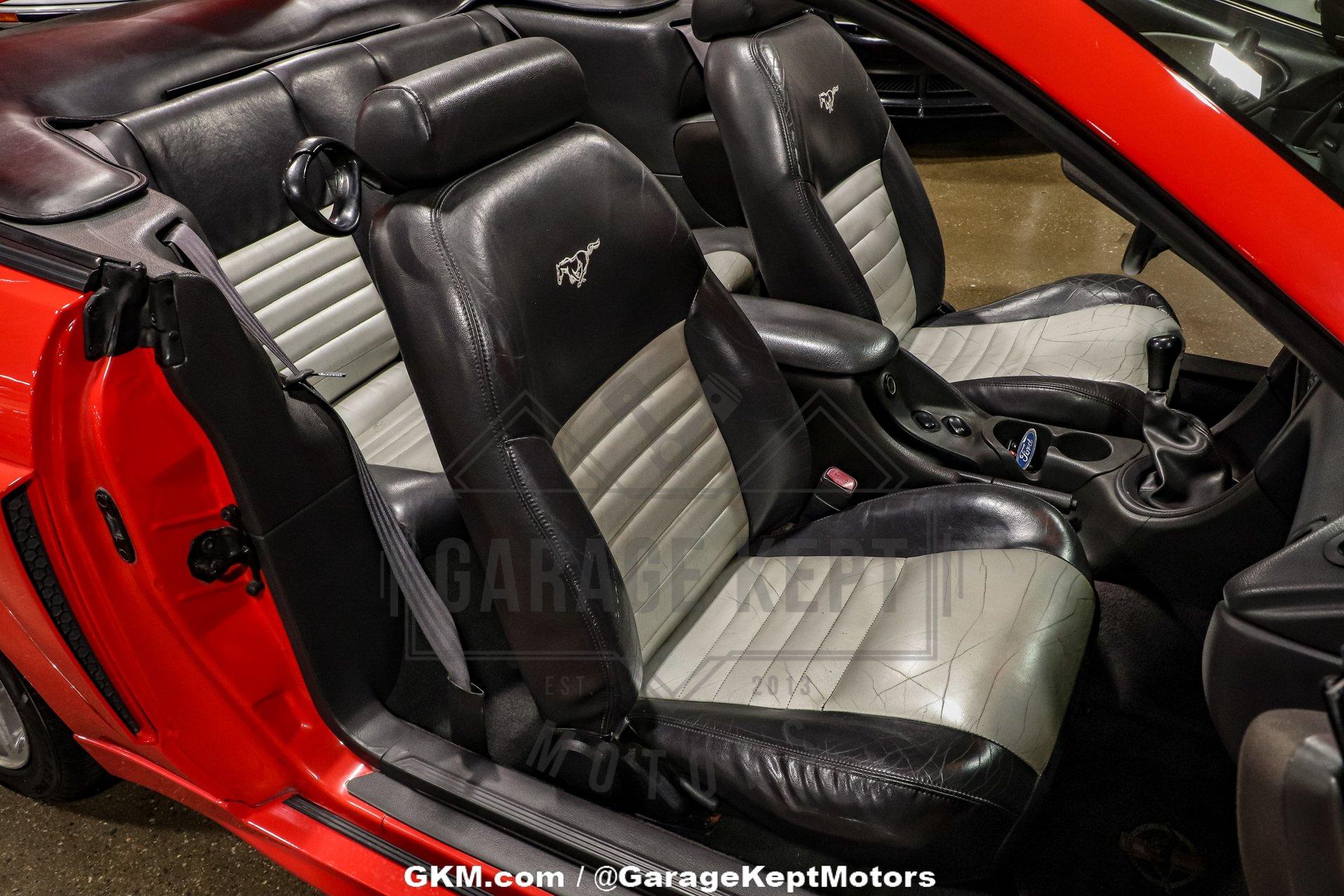 1999 Ford Mustang 6