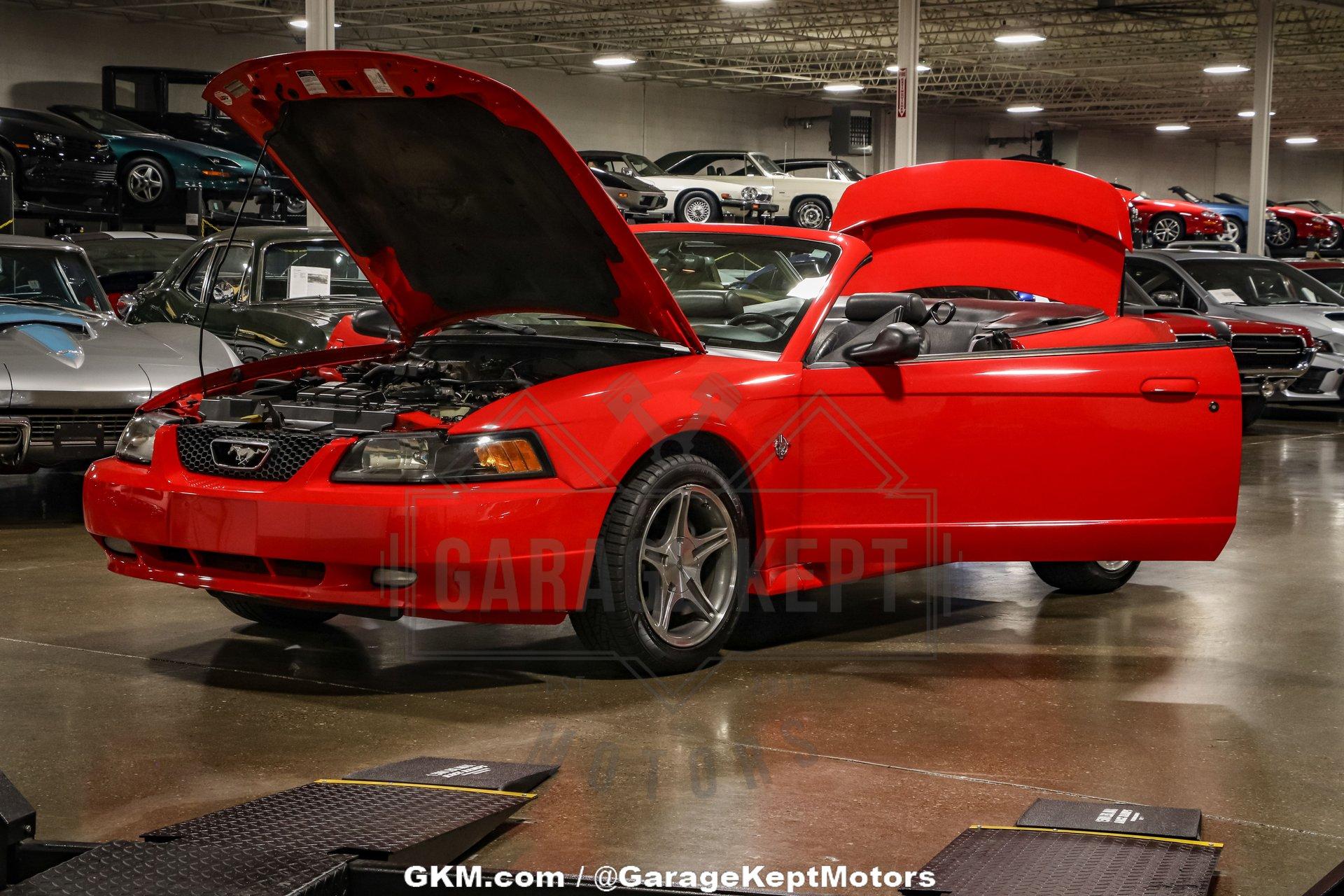 1999 Ford Mustang 73