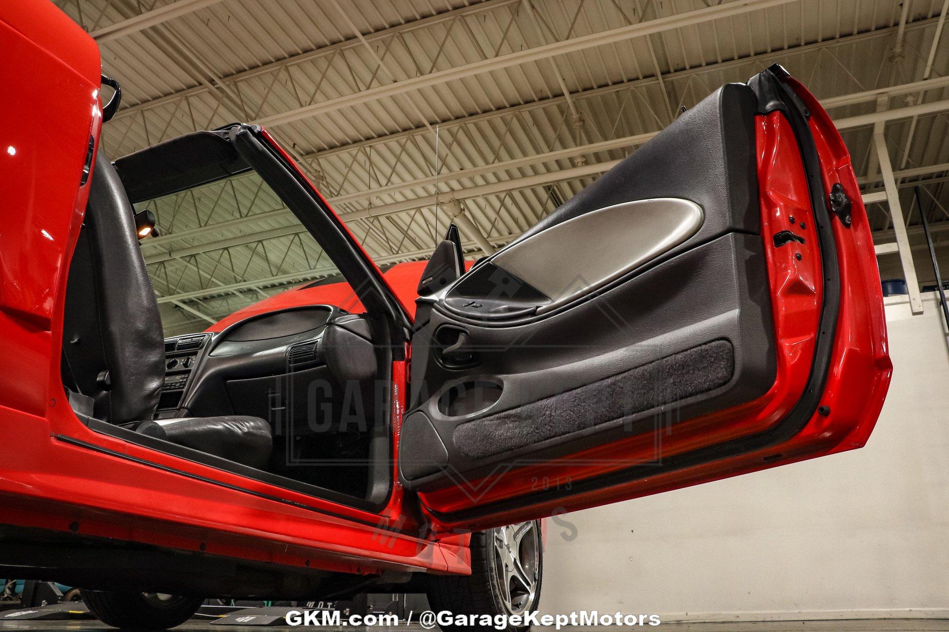 1999 Ford Mustang 77