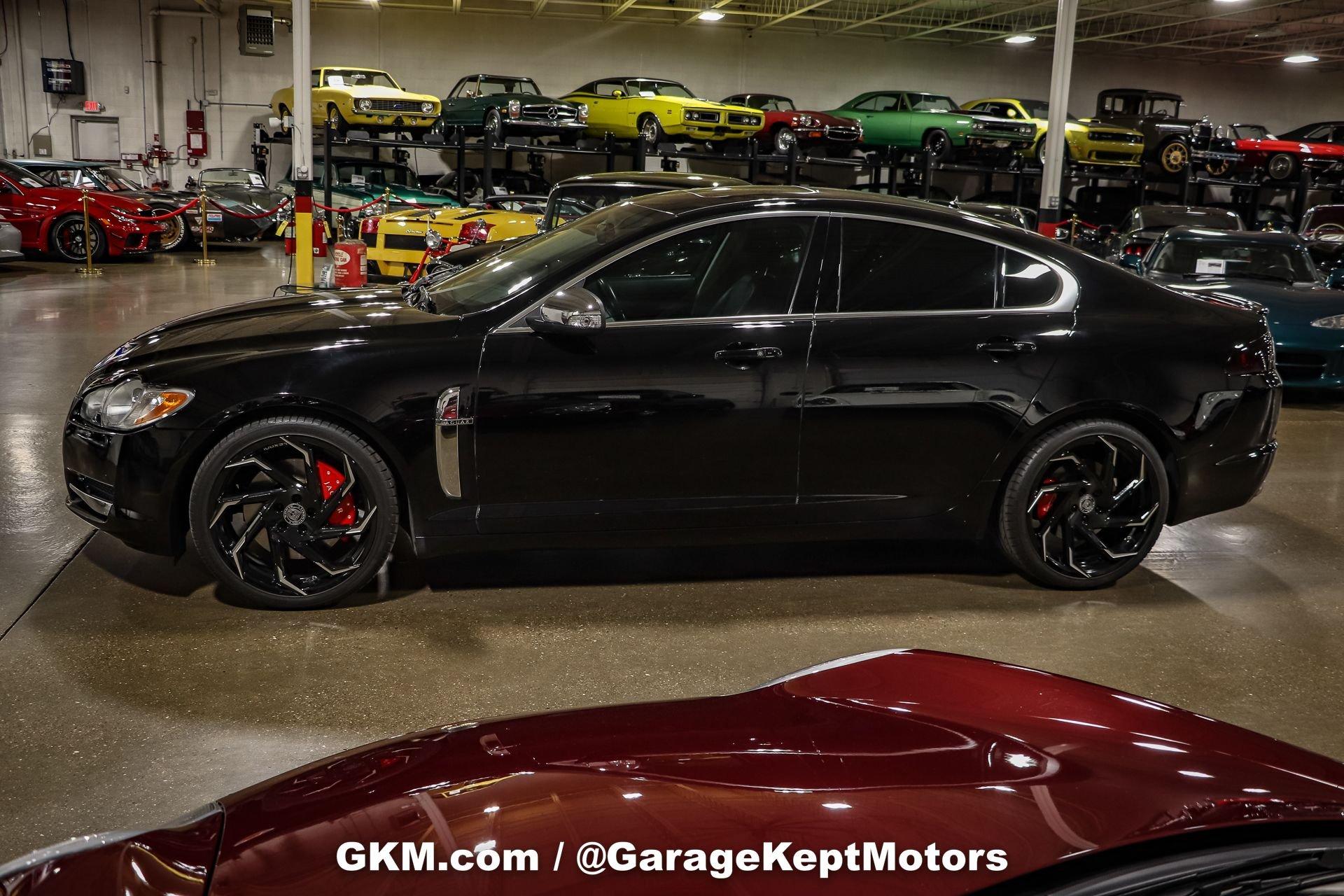 2009 Jaguar XF Supercharged 10