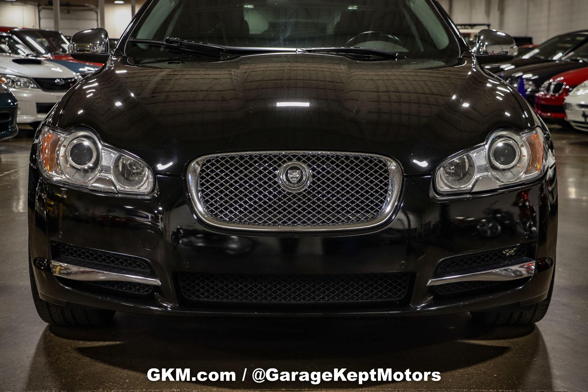 2009 Jaguar XF Supercharged 26