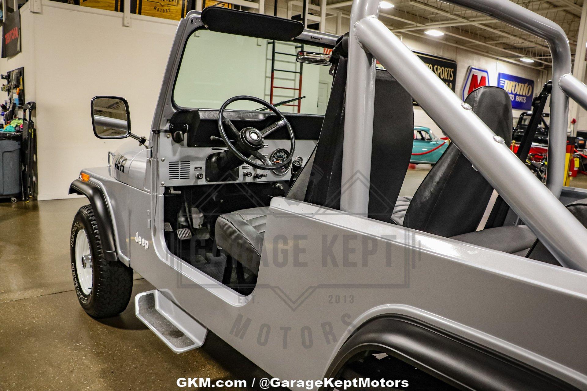 1983 Jeep CJ-8 Scrambler 31