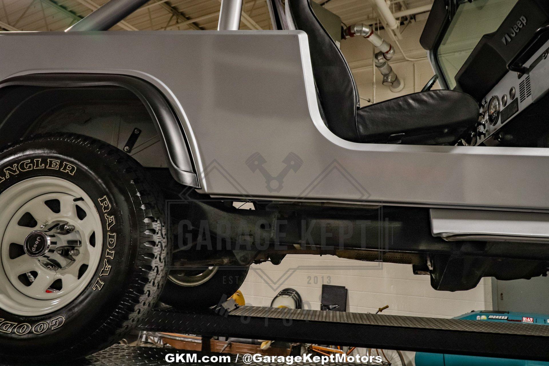 1983 Jeep CJ-8 Scrambler 96