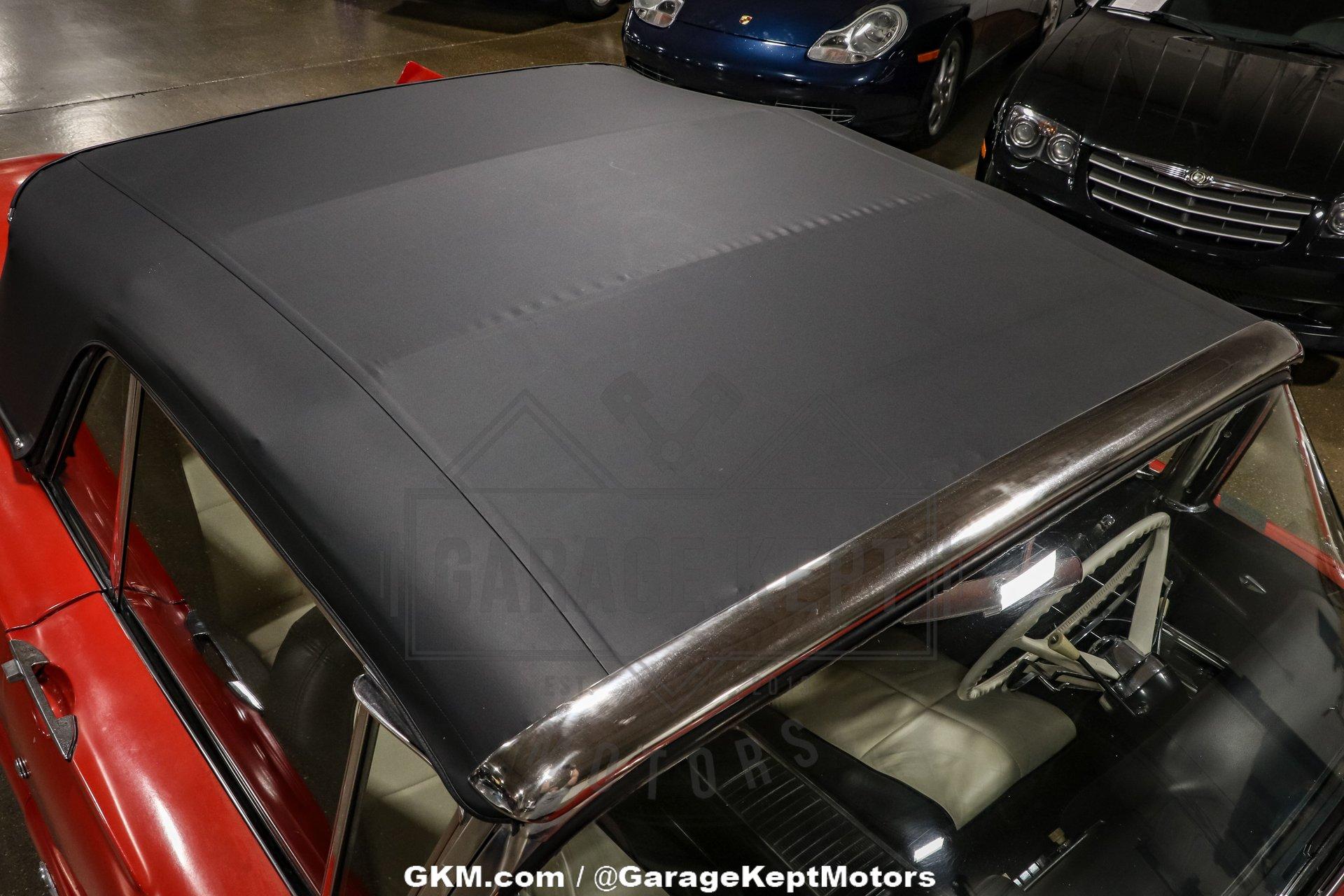 1960 Ford Thunderbird 20