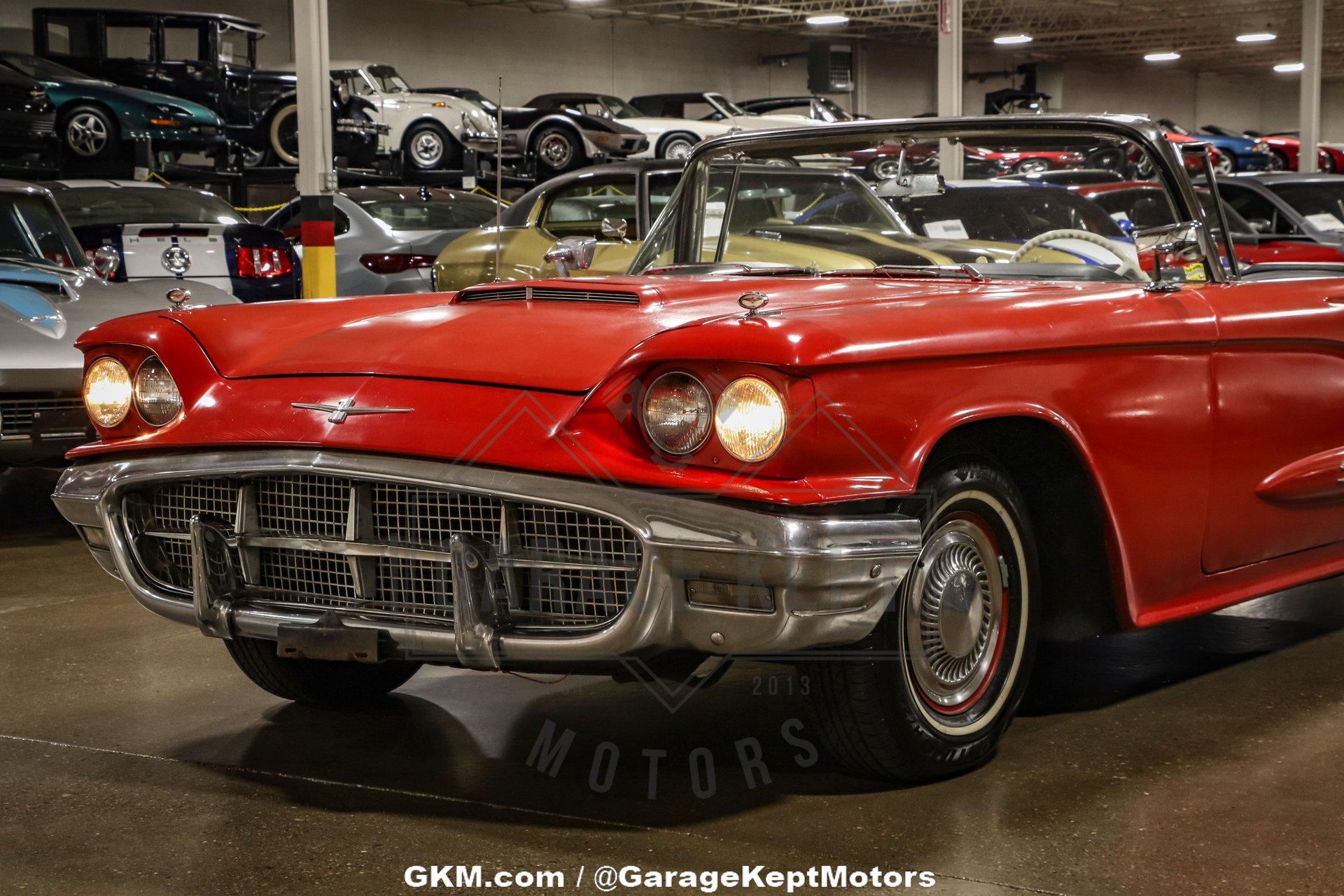 1960 Ford Thunderbird 41