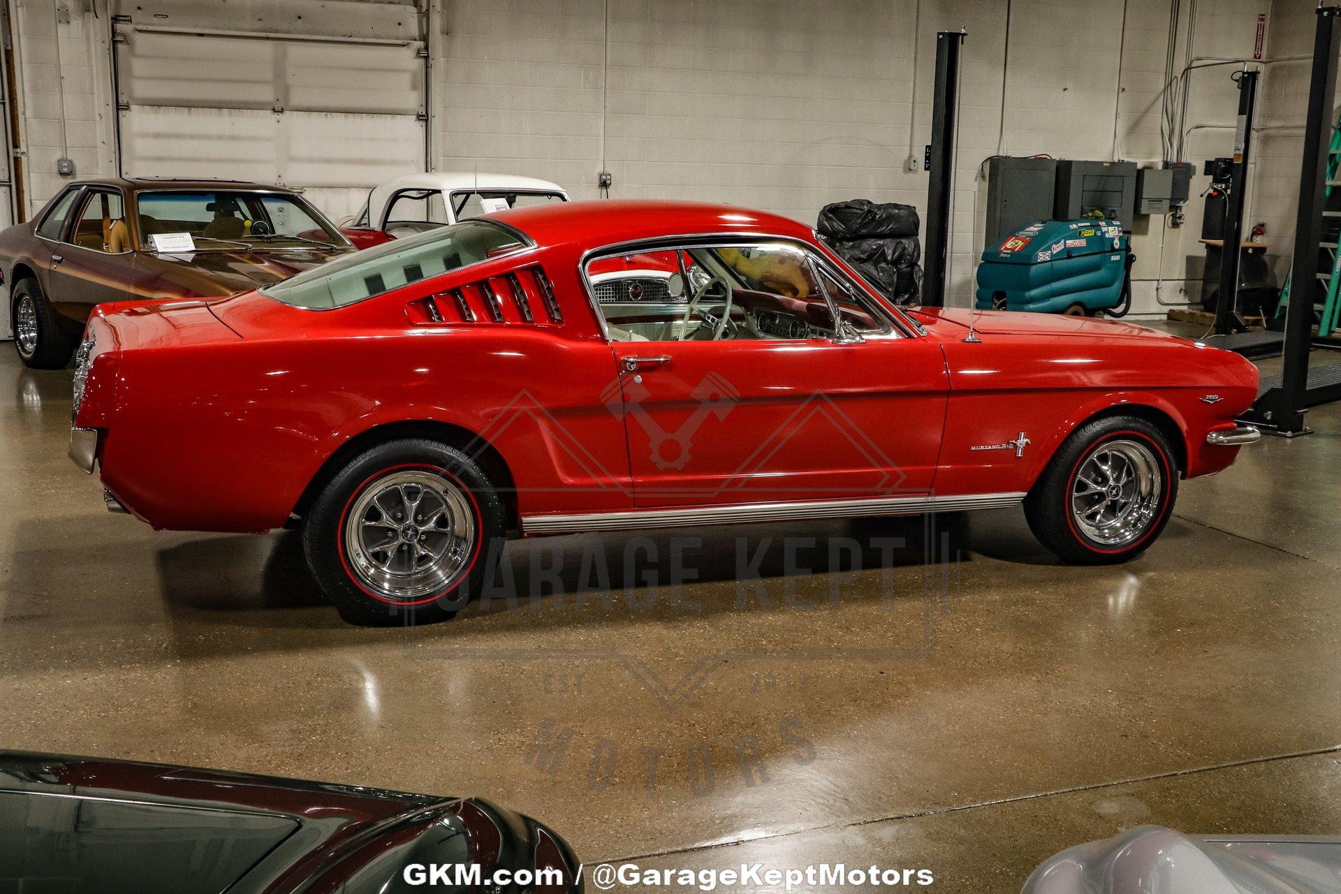 1965 Ford Mustang 24