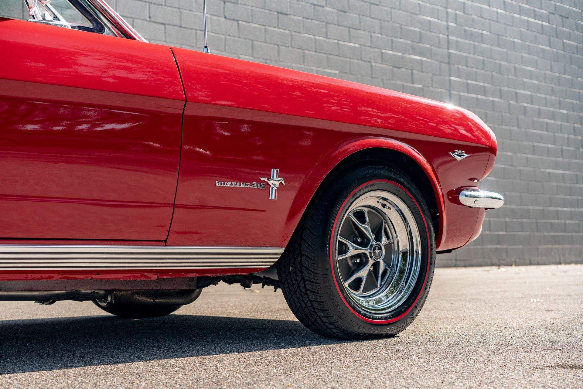 1965 Ford Mustang 5