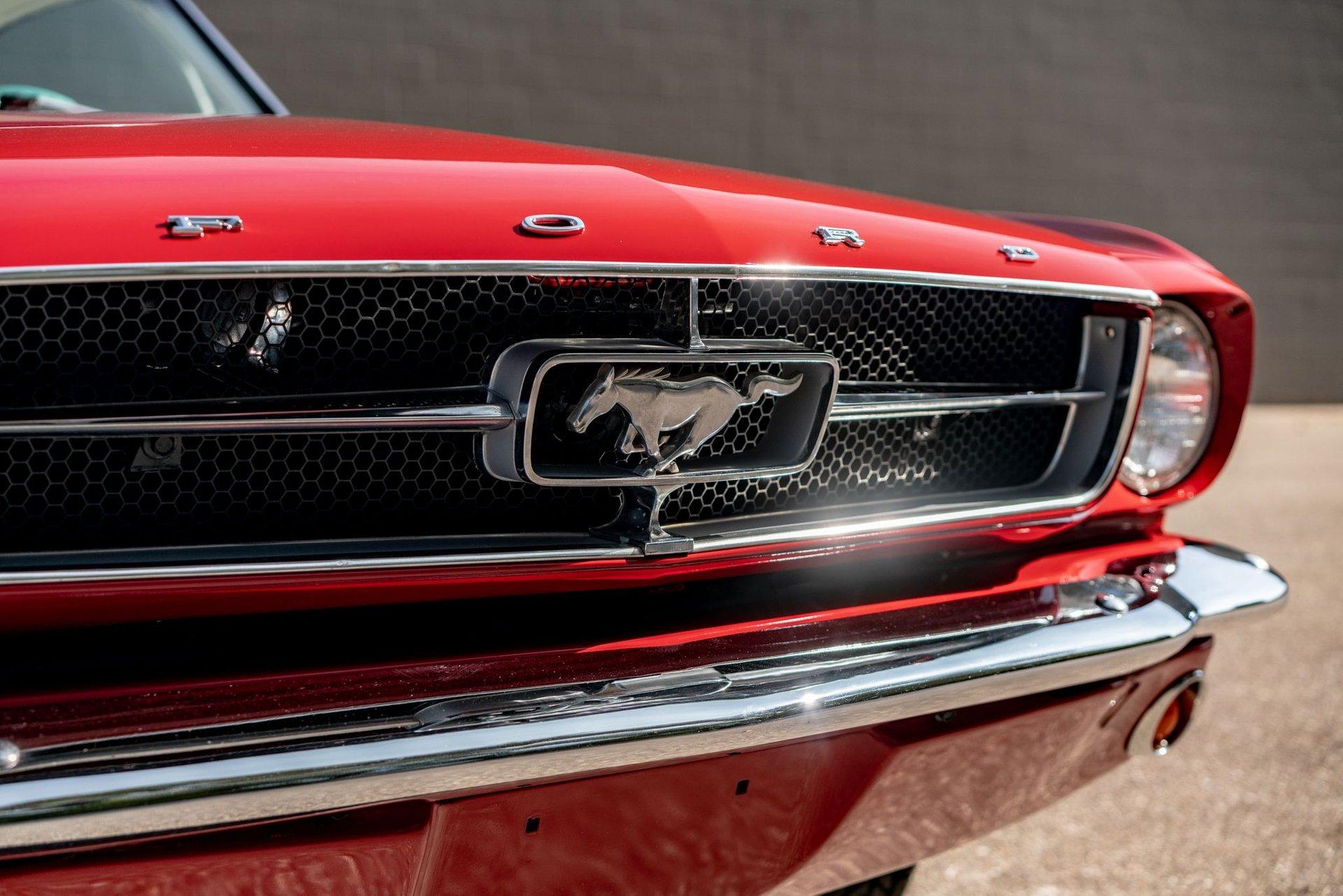 1965 Ford Mustang 6