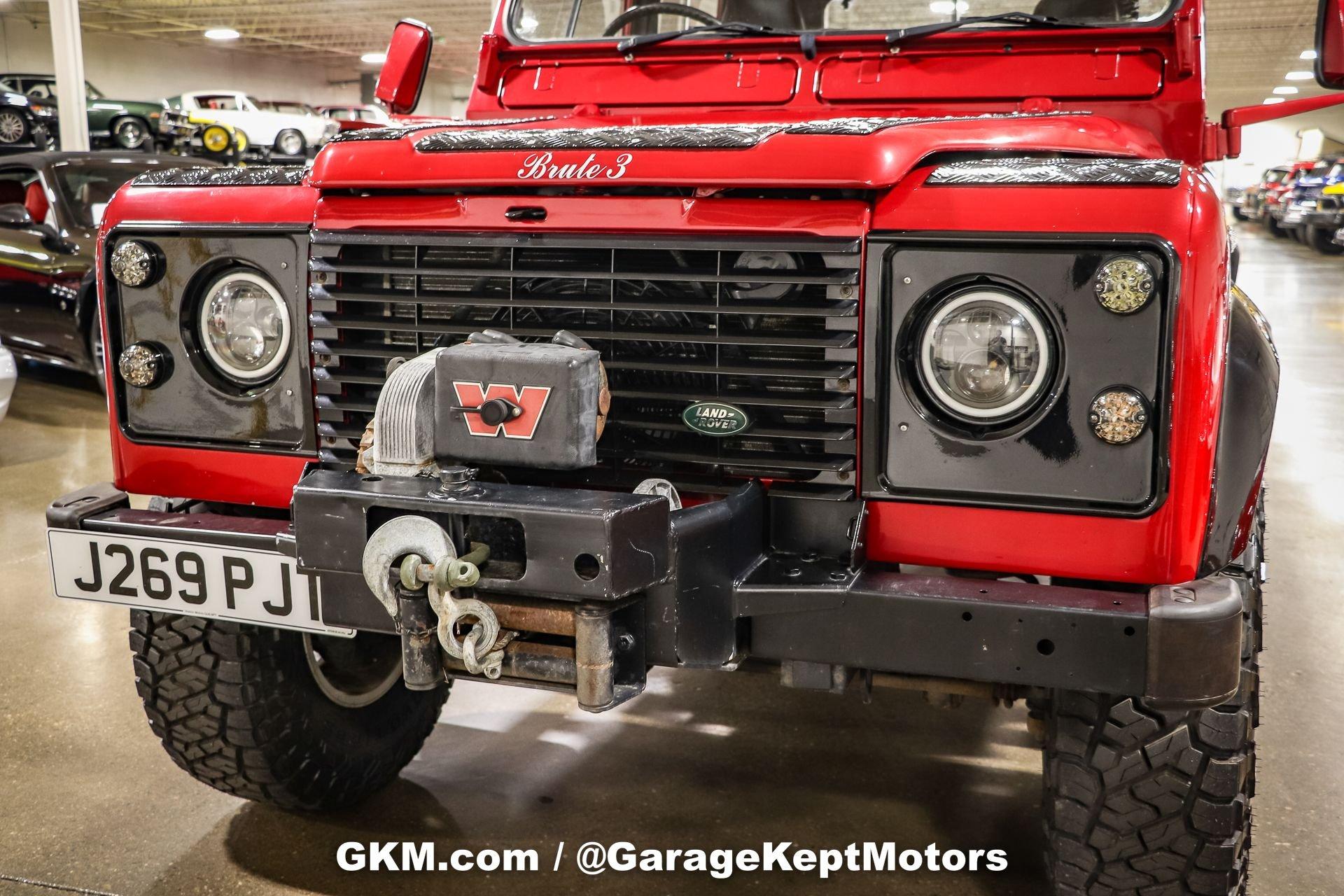 1992 Land Rover Defender 110 6x6 38