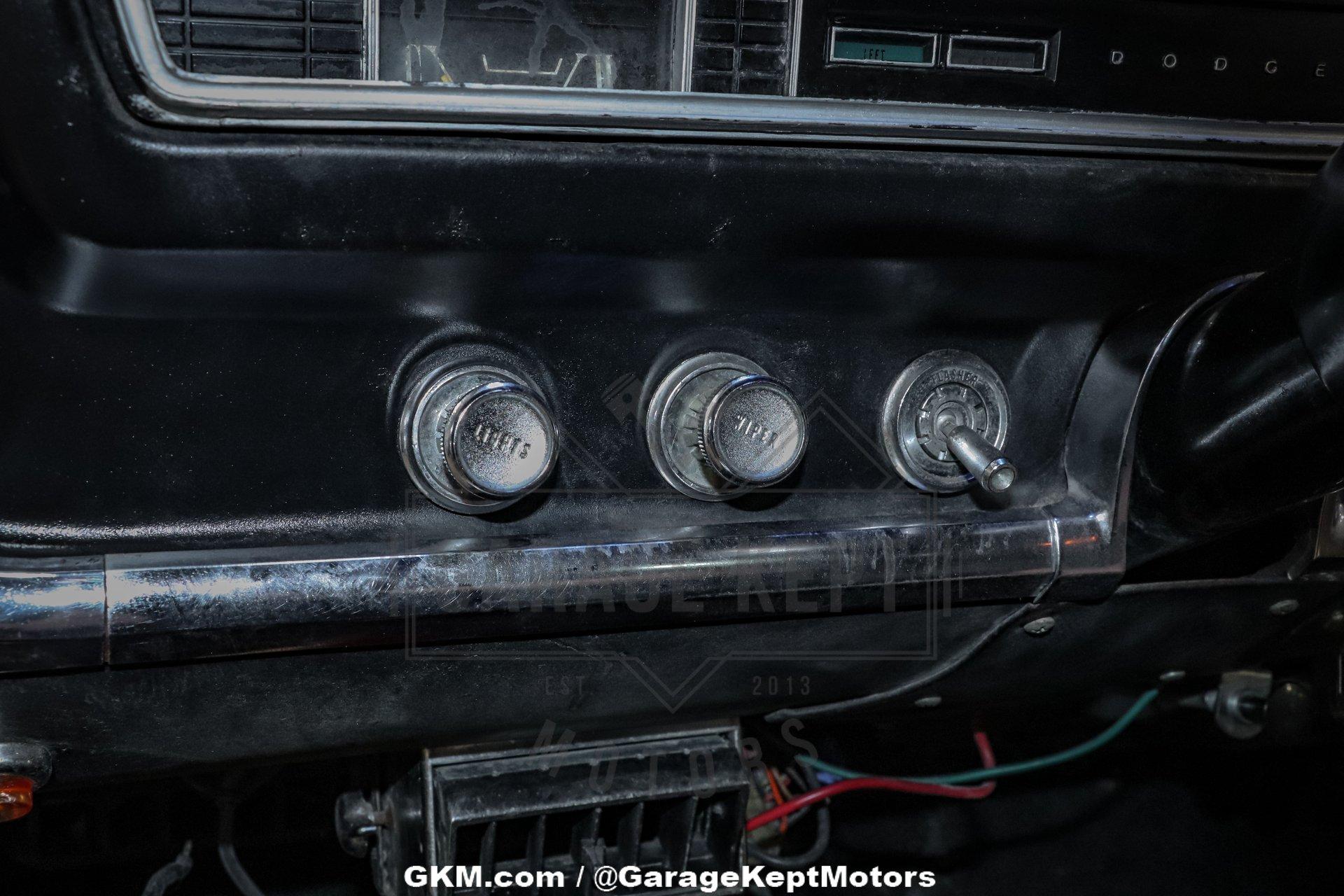 1966 Dodge Coronet 112
